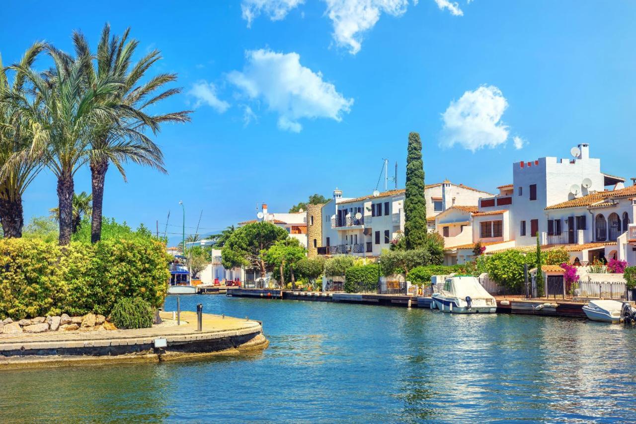 אמפוריבראבה Welcs Apartamento 010 Emp Con Vistas Al Puerto מראה חיצוני תמונה